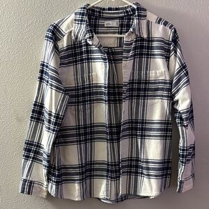 Women's Plaid Flannel Shirt